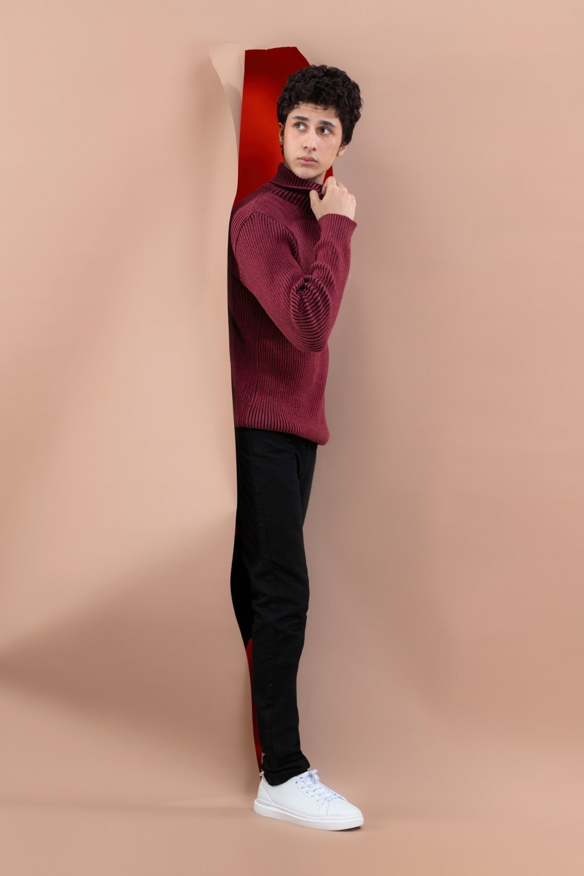 Maroon Men&#39;s Mock Neck Sweater.