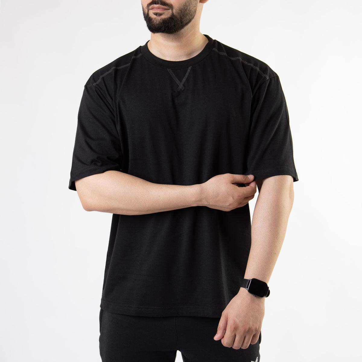 Black Oversize T-Shirt with V-Notch in Contrast Detailing