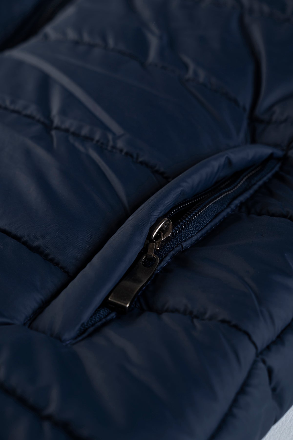 Navy Blue Men&#39;s Puffer Jacket