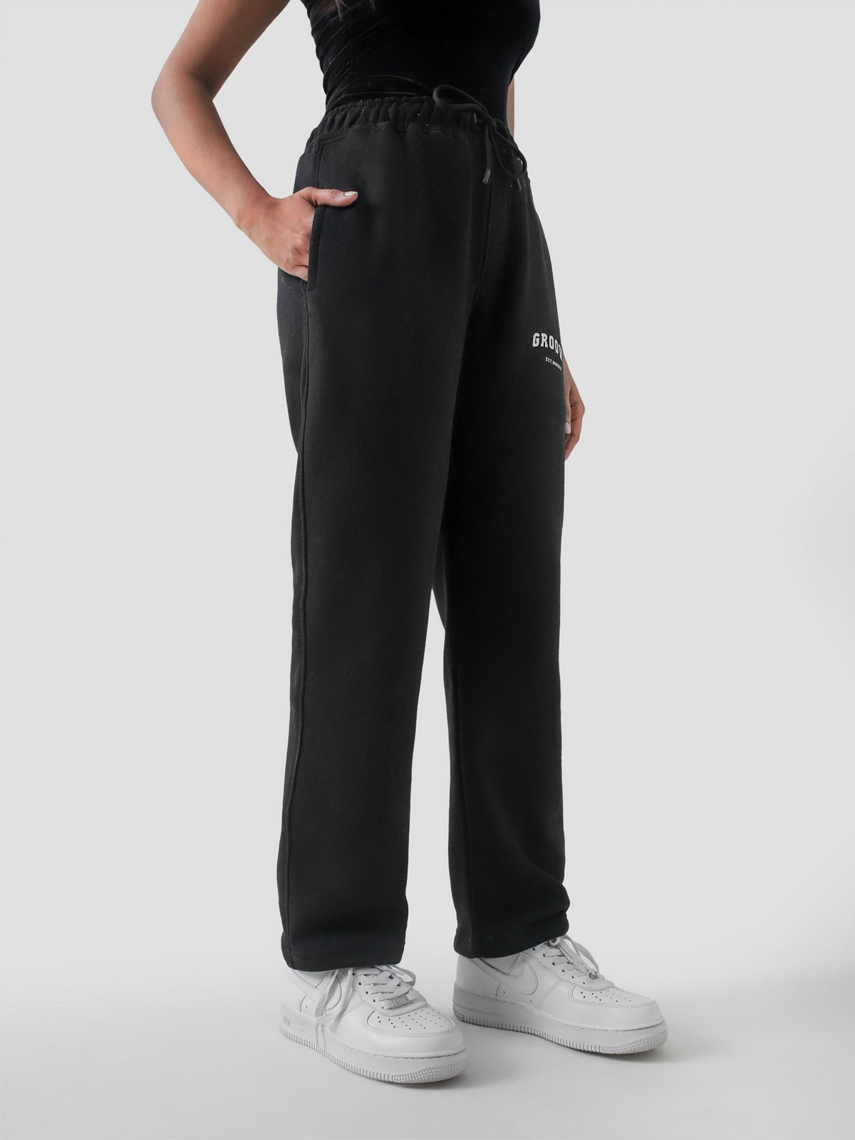 Black Essential Trouser