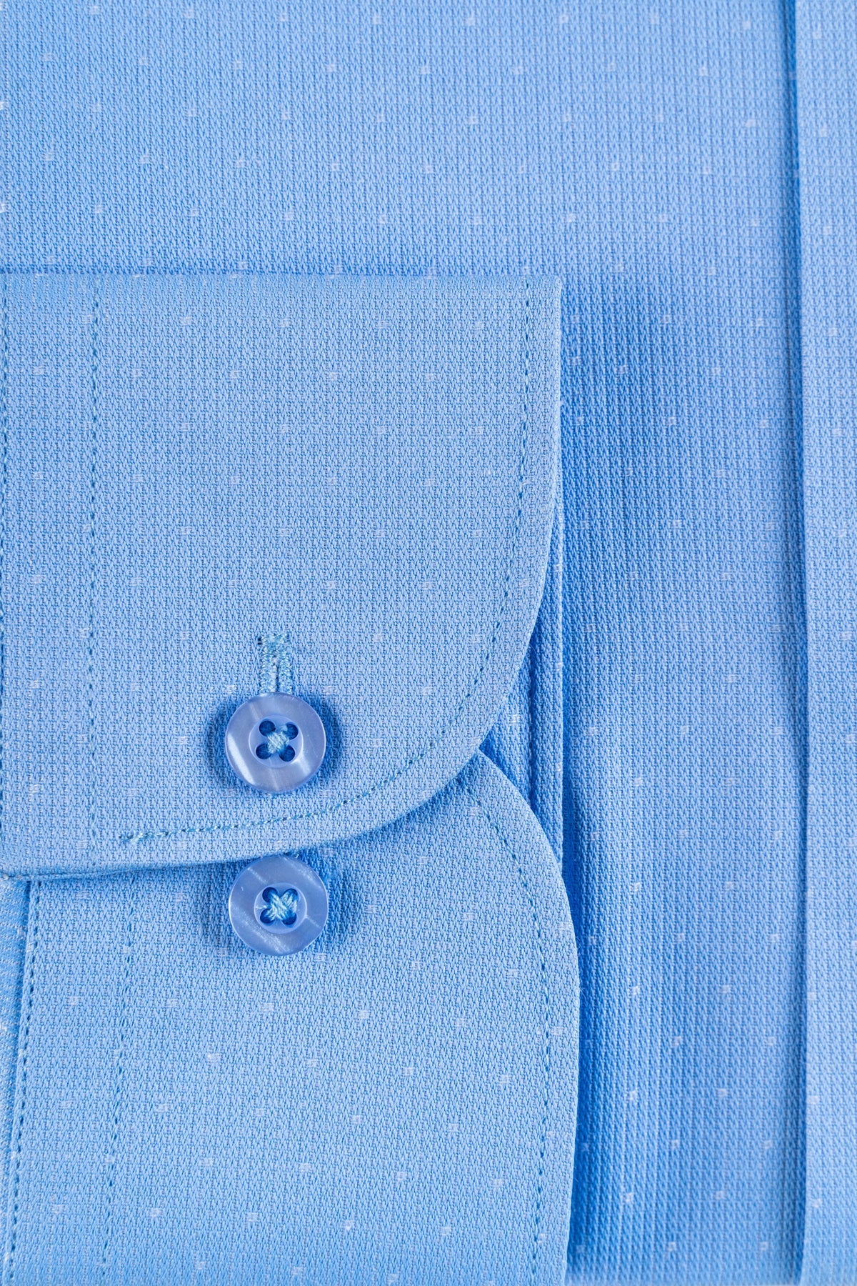 Light Blue Men&#39;s Dress Shirt