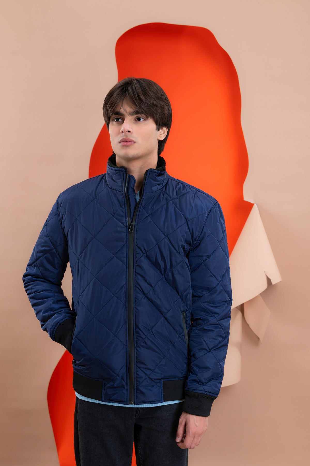 Navy Blue Men&#39;s Puffer Jacket.