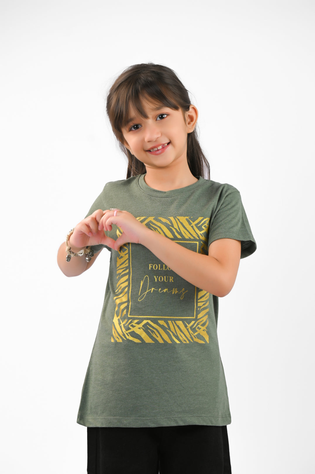 Girl&#39;s T-Shirt S/Slv.