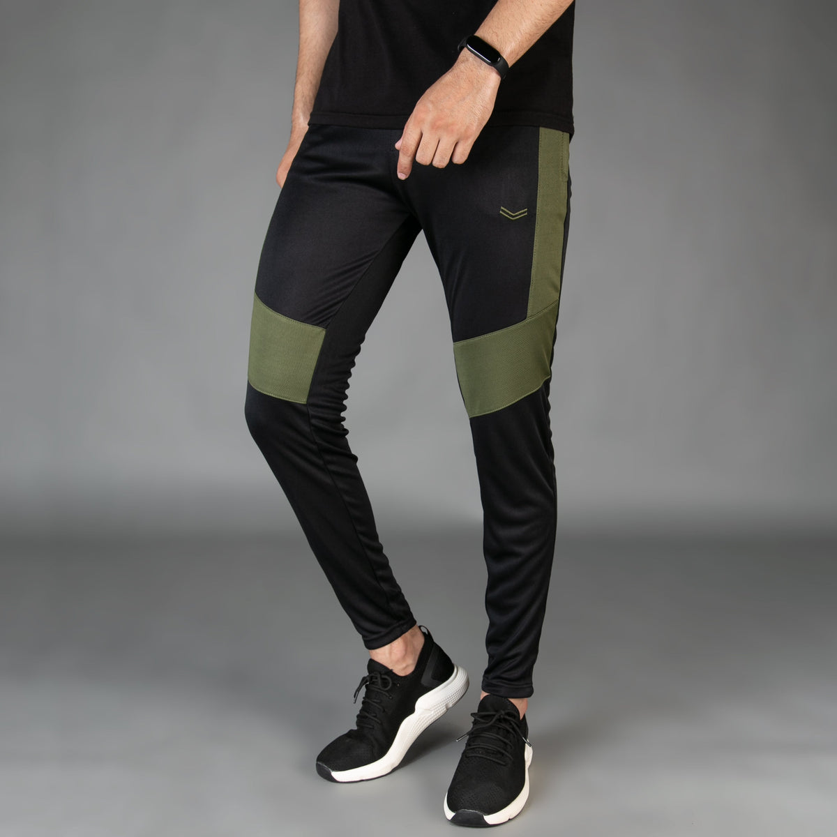 Black Quick Dry Versus Series Bottoms with Olive Mesh Panels