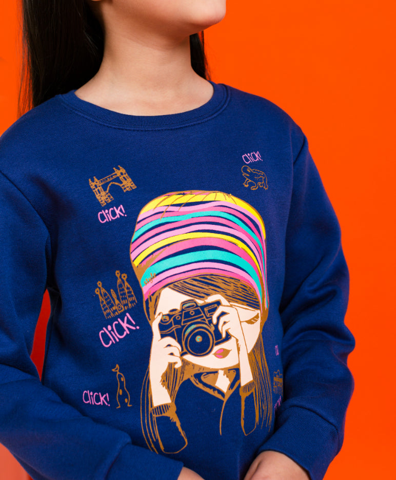 Girl&#39;s Sweatshirt F/Slv.